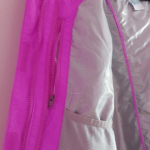 Colombia Light Jacket - Picture 6 of 7